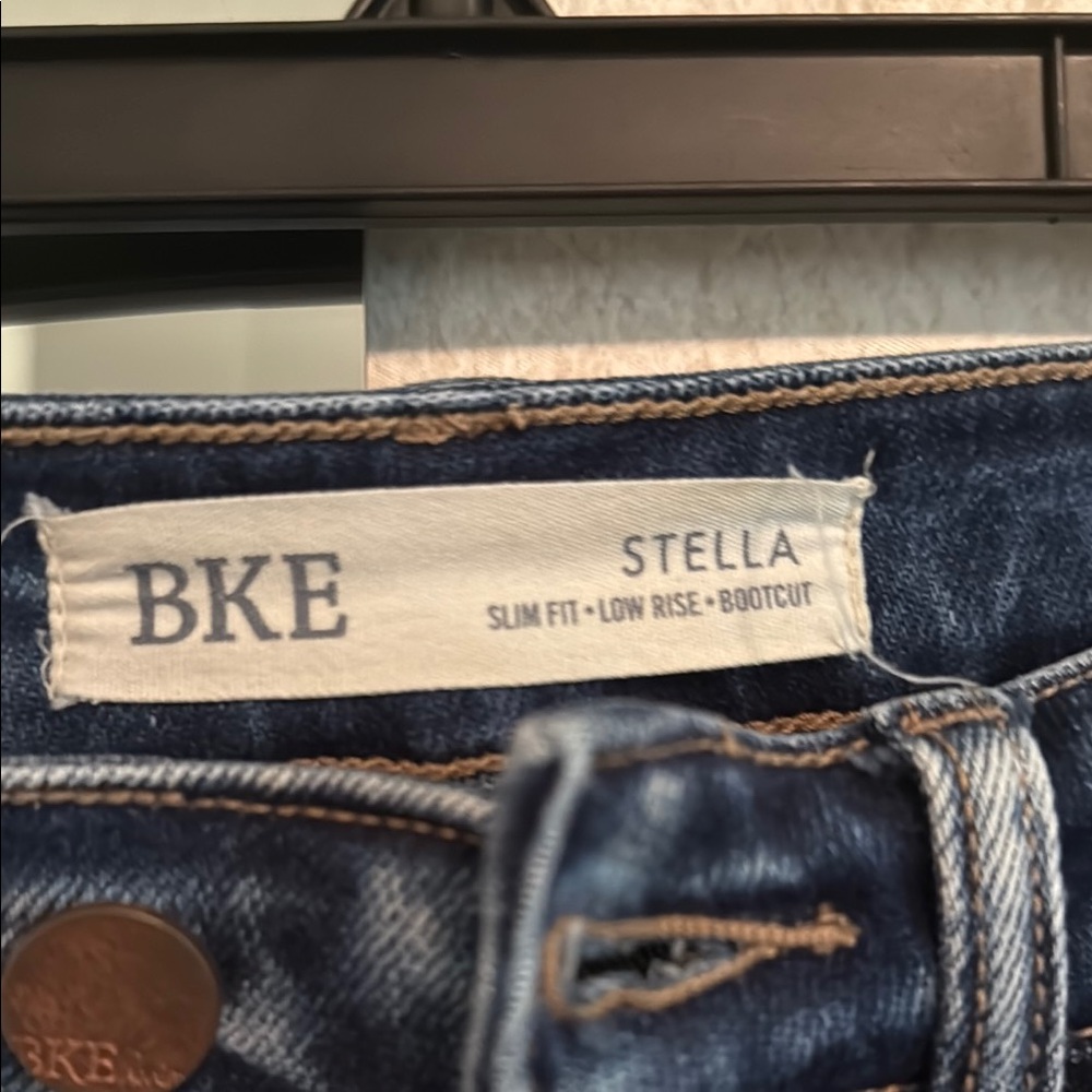 BKE Blue Boot Cut Jeans with Classic Stitching Size 25x29.5